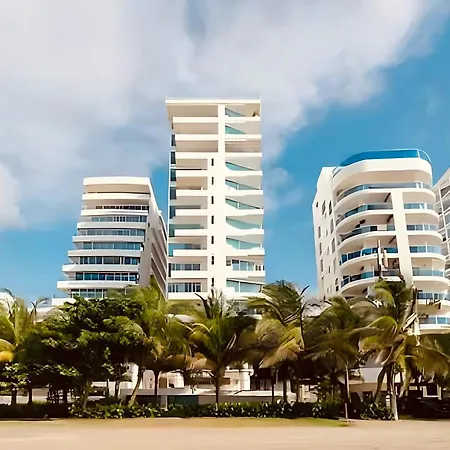 Luxury Beachfront *