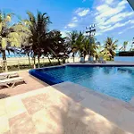 Luxury Beachfront Apartment
